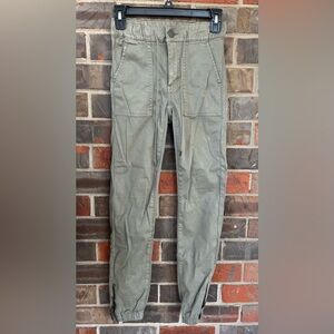American Eagle Jogger Pants